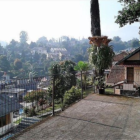 Villa Tunas Alam Mutiara Puncak Exterior foto